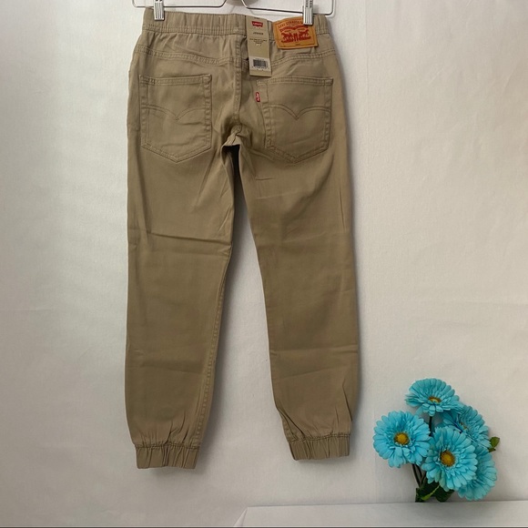 Levi’s boys slim khaki beige jogger pants,M,NWT - Picture 2 of 3